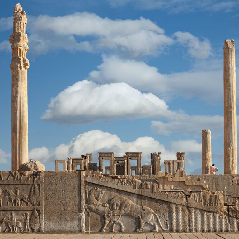 Forgotten Empire Of Persepolis – The Ancient Place in Earth