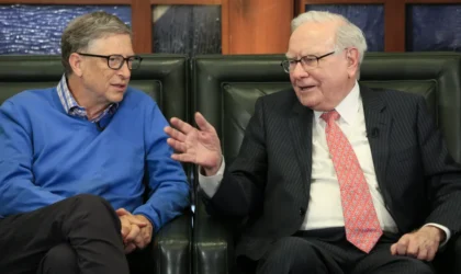 From Partnership to Fallout: The Evolution of Warren Buffett and Bill Gates Relationship and Its Impact on the Gates Foundation