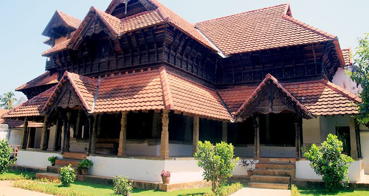 The history  Palace in “Padmanabhapuram Palace is the oldest, largest, and well preserved surviving example of traditional wooden architecture in India”.